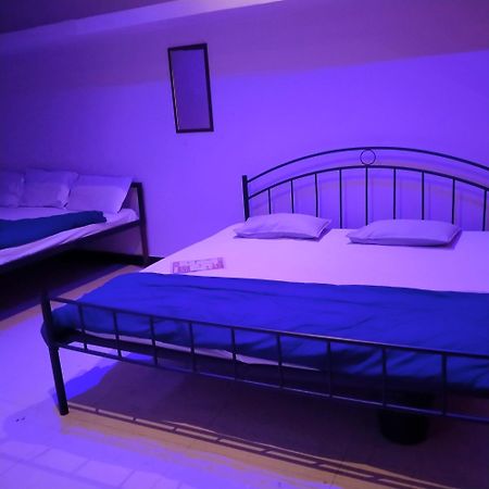 Shivlok Guest House Удджайн Экстерьер фото